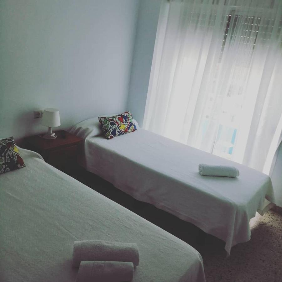 韦尔瓦 Hostal La Parada酒店 外观 照片